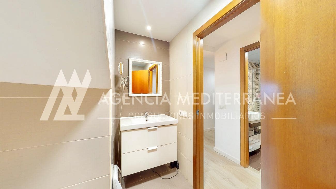 3 soveværelse Penthouse til leje i Alcasser - € 1.000 (Ref: 10115754)