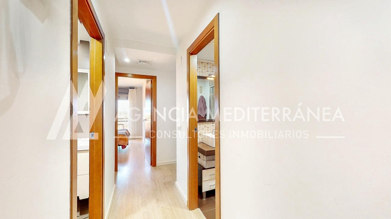 3 soveværelse Penthouse til leje i Alcasser - € 1.000 (Ref: 10115754)