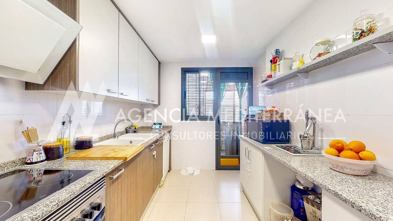 3 soveværelse Penthouse til leje i Alcasser - € 1.000 (Ref: 10115754)