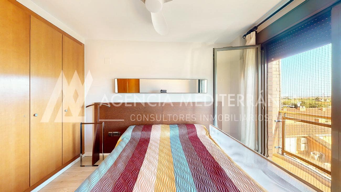 3 soveværelse Penthouse til leje i Alcasser - € 1.000 (Ref: 10115754)