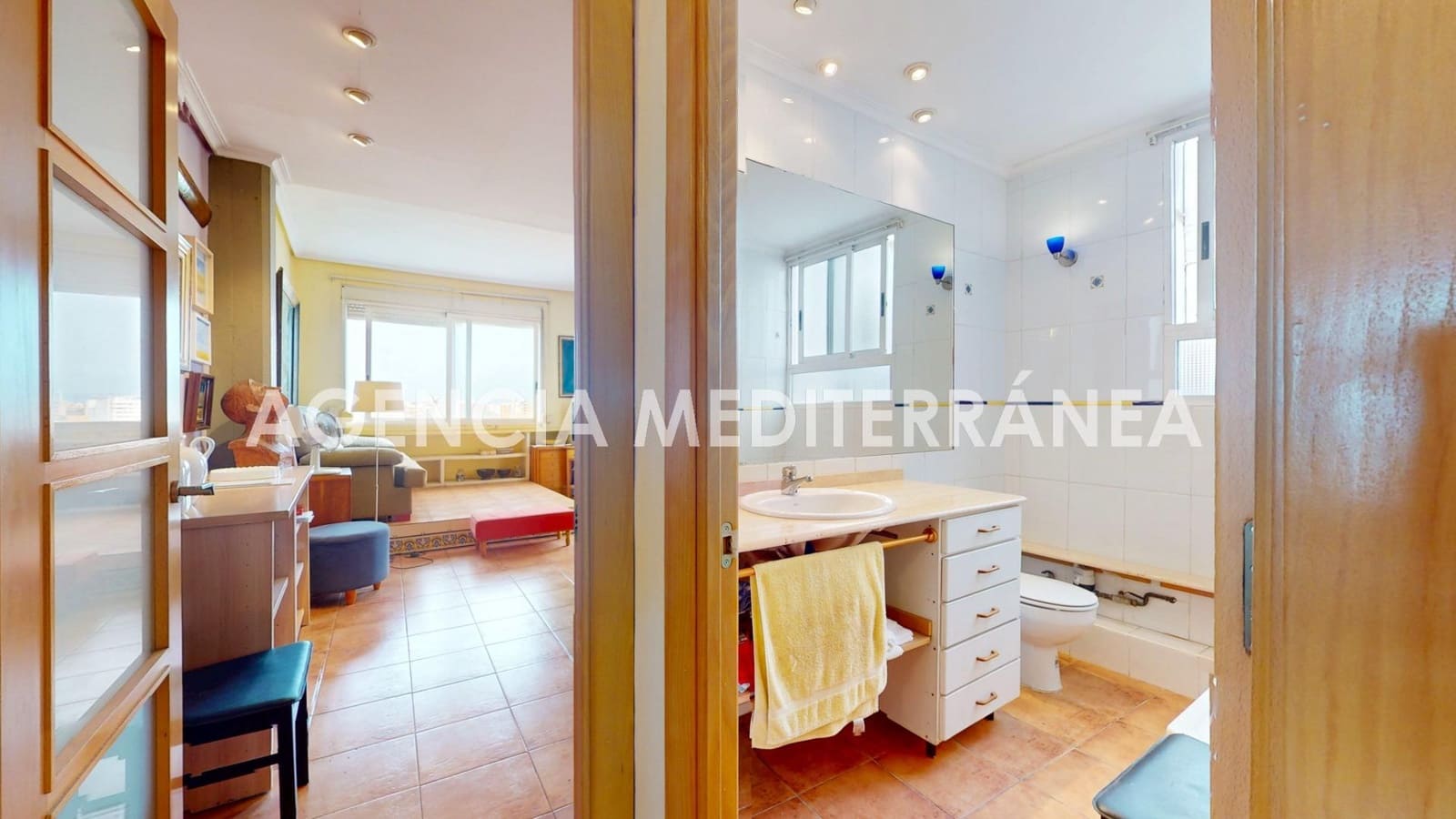 1 quarto Penthouse para venda em Valencia cidade - 379 000 € (Ref: 10129671)