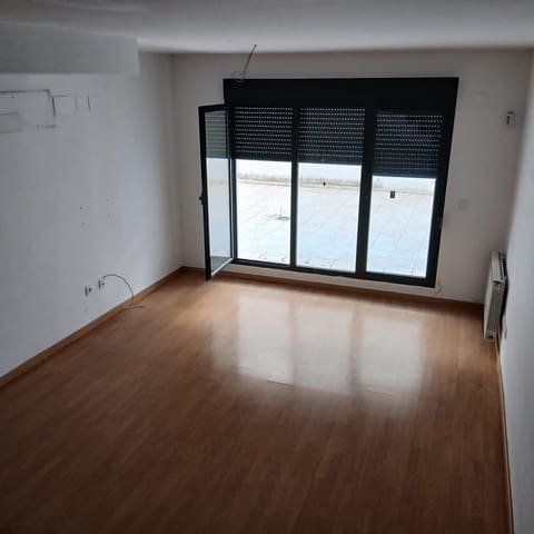 3 quarto Apartamento para venda em Tavernes de la Valldigna com piscina garagem - 177 000 € (Ref: 10131758)