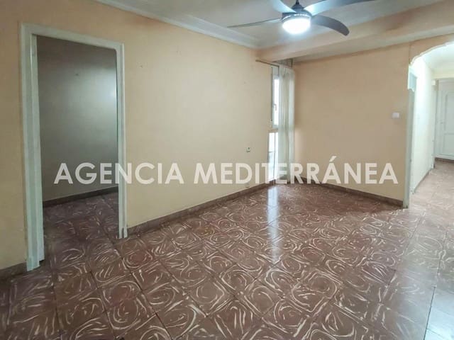3 bedroom Flat for sale in En Corts, Valencia city - € 175,000 (Ref: 10142474)