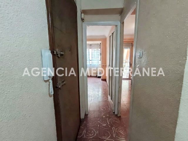 3 bedroom Flat for sale in En Corts, Valencia city - € 175,000 (Ref: 10142474)