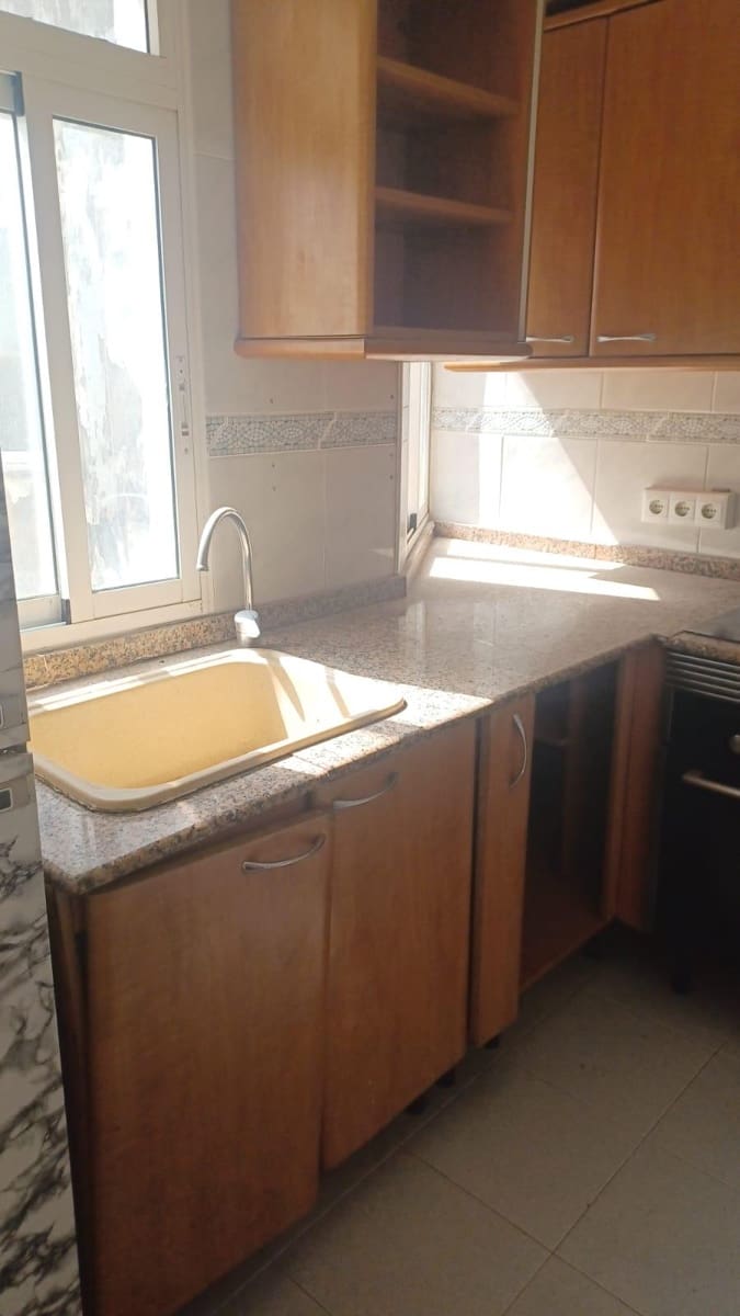 2 slaapkamer Flat te koop in Gandia - € 68.000 (Ref: 10142475)