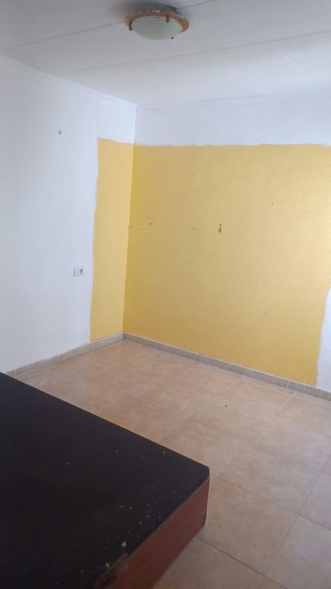 2 slaapkamer Flat te koop in Gandia - € 68.000 (Ref: 10142475)
