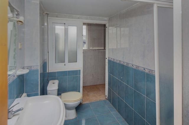 2 slaapkamer Flat te koop in Gandia - € 68.000 (Ref: 10142475)