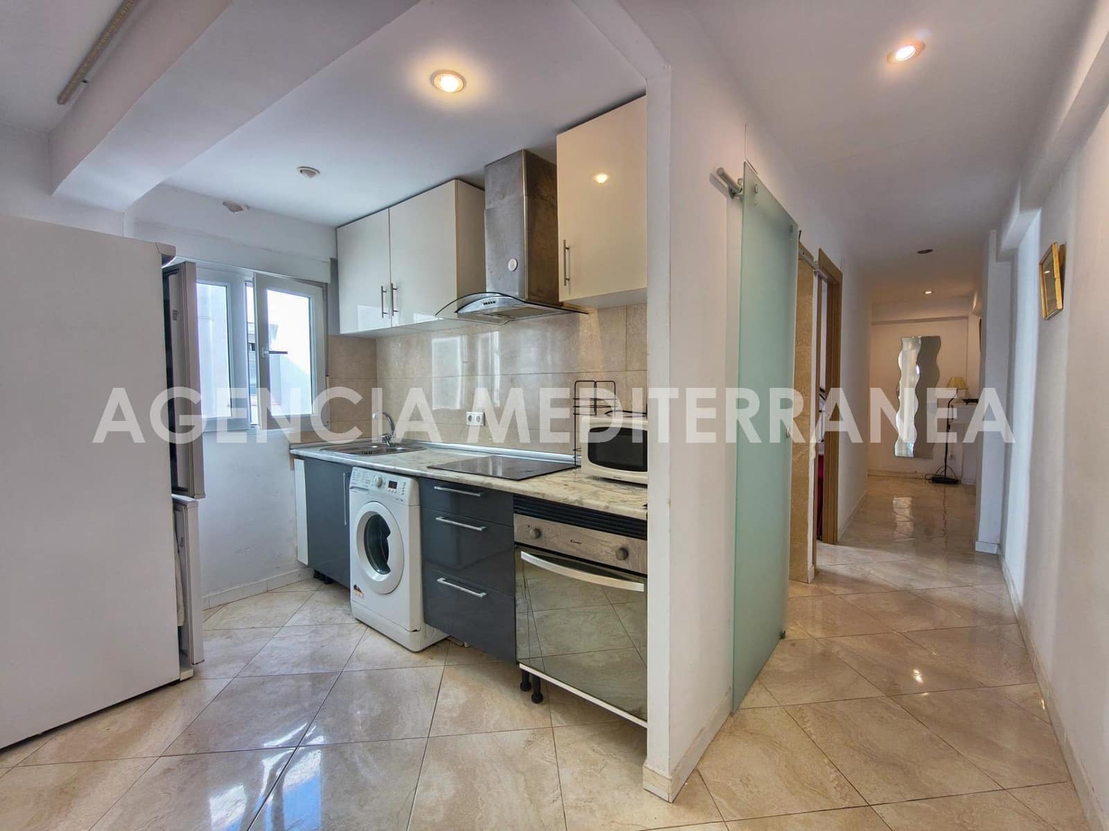 Piso de 2 habitaciones en València ciudad en alquiler - 1.200 € (Ref: 10155361)