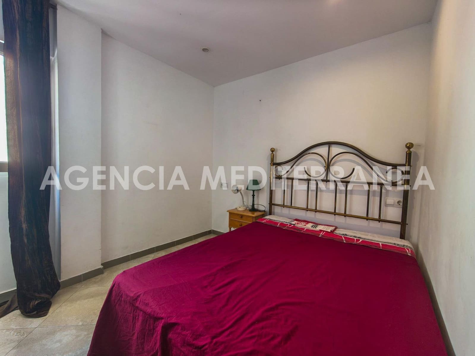 Piso de 2 habitaciones en València ciudad en alquiler - 1.200 € (Ref: 10155361)