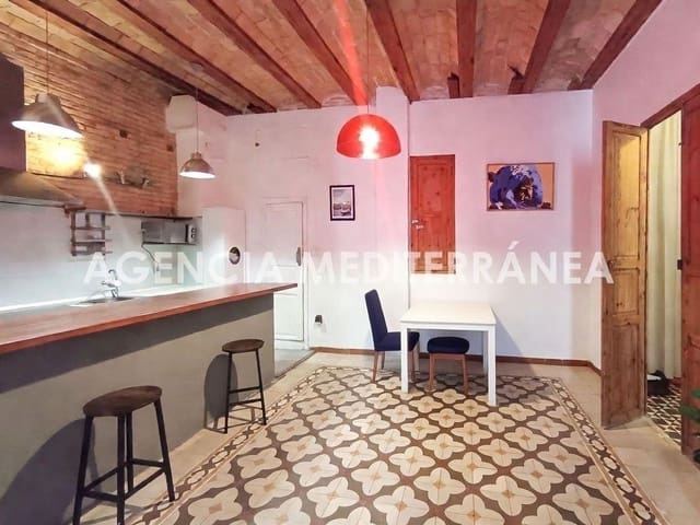 2 bedroom Apartment for rent in Russafa, Valencia city - € 1,400 (Ref: 10159820)