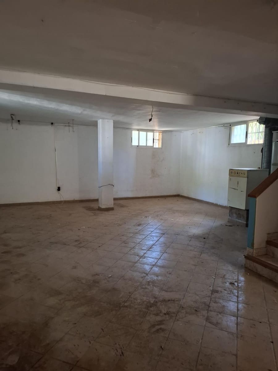 4 bedroom Apartment for sale in Gandia with pool garage - € 399,000 (Ref: 10159822)