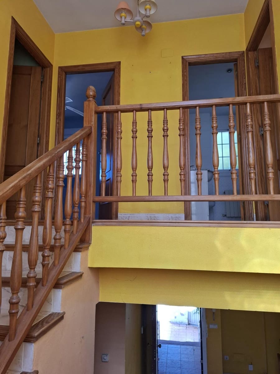 4 bedroom Apartment for sale in Gandia with pool garage - € 399,000 (Ref: 10159822)