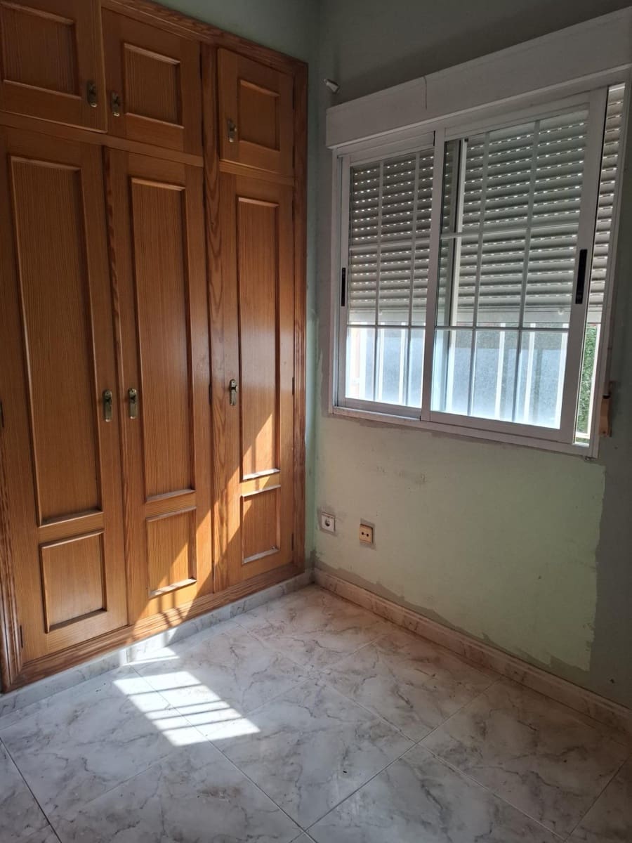 4 bedroom Apartment for sale in Gandia with pool garage - € 399,000 (Ref: 10159822)