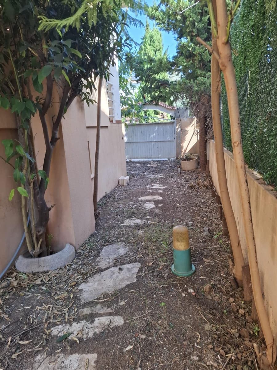 4 bedroom Apartment for sale in Gandia with pool garage - € 399,000 (Ref: 10159822)