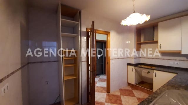 3 bedroom Flat for sale in L'Hort de Senabre, Valencia city - € 220,000 (Ref: 10161590)