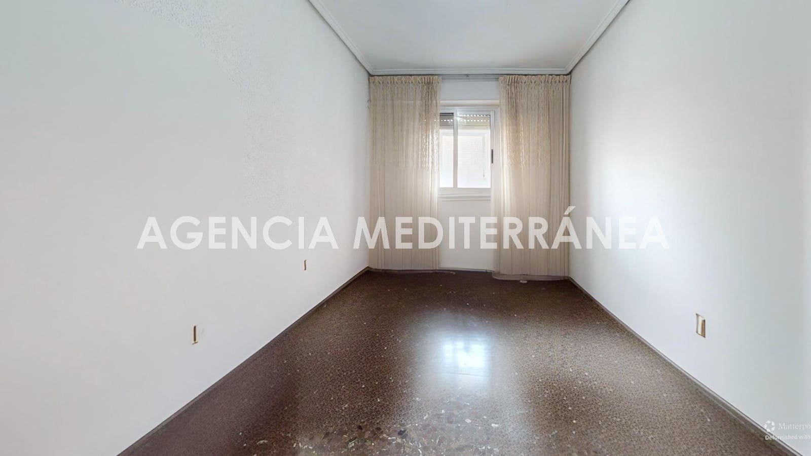 4 sypialnia Mieszkanie na sprzedaż w Miasto Walencja z garażem - 449 000 € (Ref: 10161591)