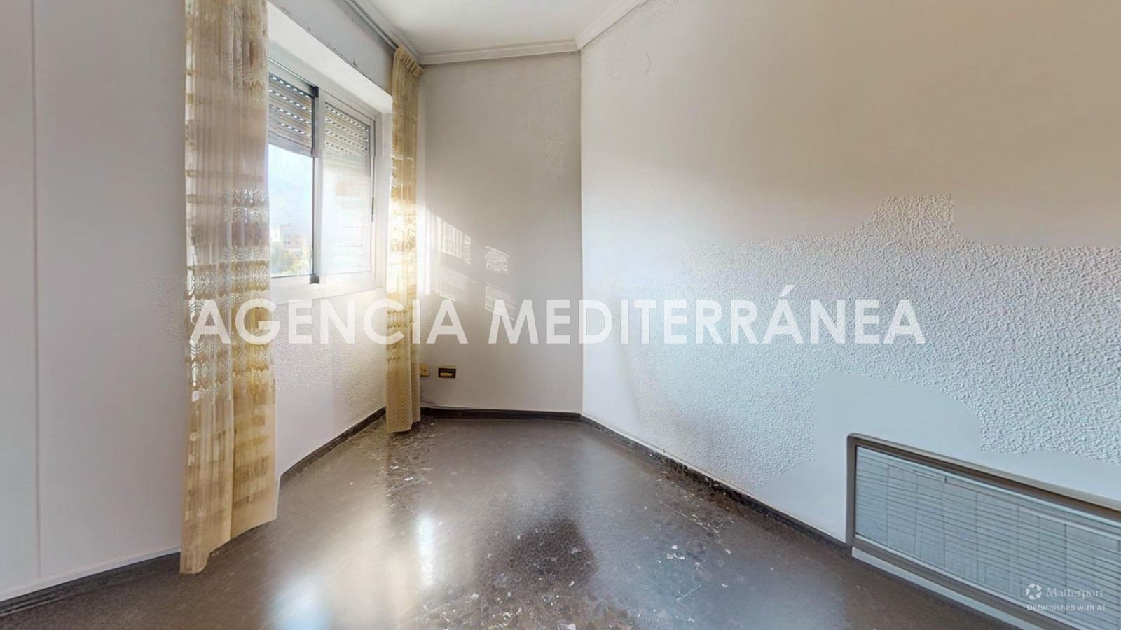 4 sypialnia Mieszkanie na sprzedaż w Miasto Walencja z garażem - 449 000 € (Ref: 10161591)