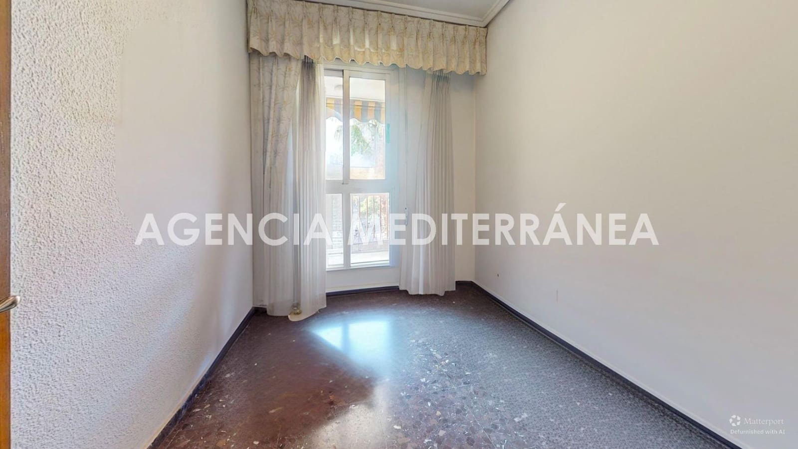 4 sypialnia Mieszkanie na sprzedaż w Miasto Walencja z garażem - 449 000 € (Ref: 10161591)
