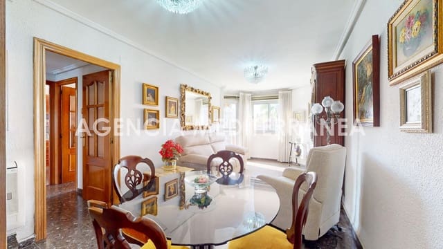 4 soverom Leilighet til salgs i Aiora, Valencia by med garasje - € 399 000 (Ref: 10161591)