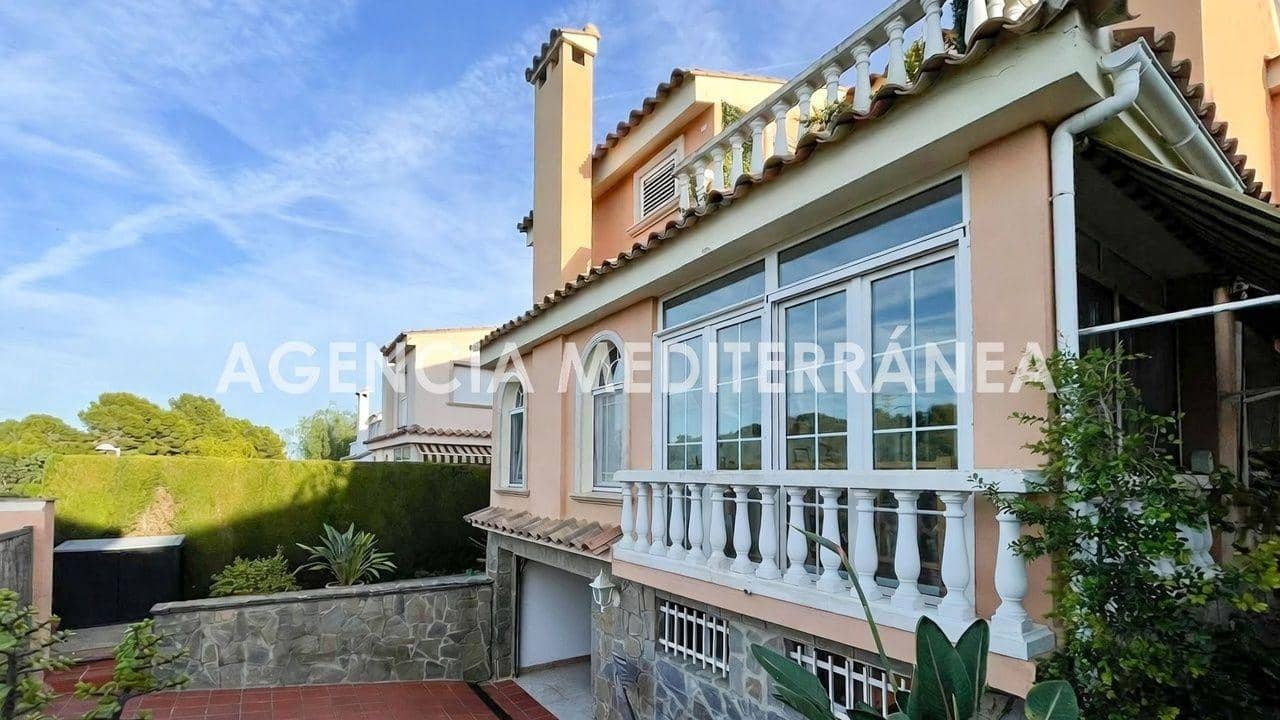 5 soveværelse Villa til salg i La Canada med swimmingpool garage - € 700.000 (Ref: 10165141)