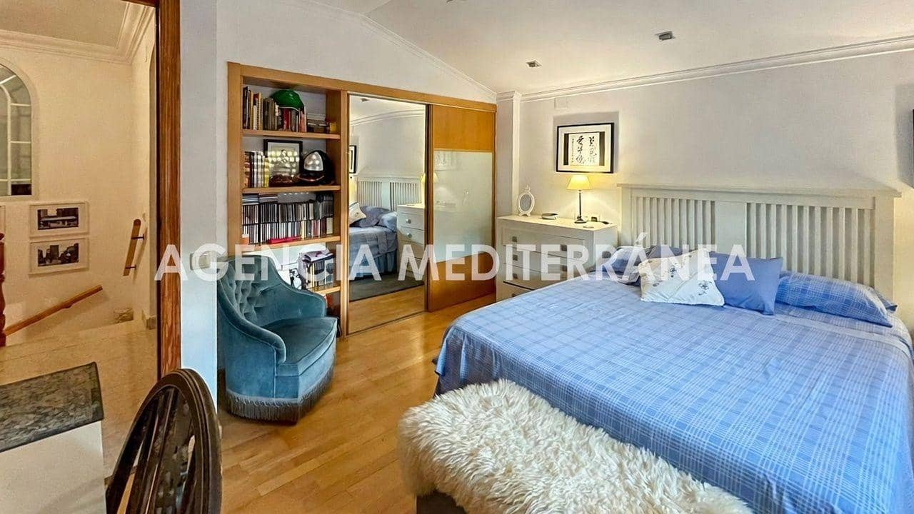 5 soveværelse Villa til salg i La Canada med swimmingpool garage - € 700.000 (Ref: 10165141)