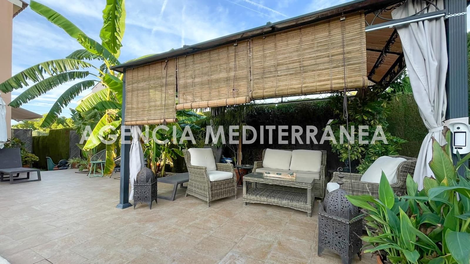 5 soveværelse Villa til salg i La Canada med swimmingpool garage - € 700.000 (Ref: 10165141)