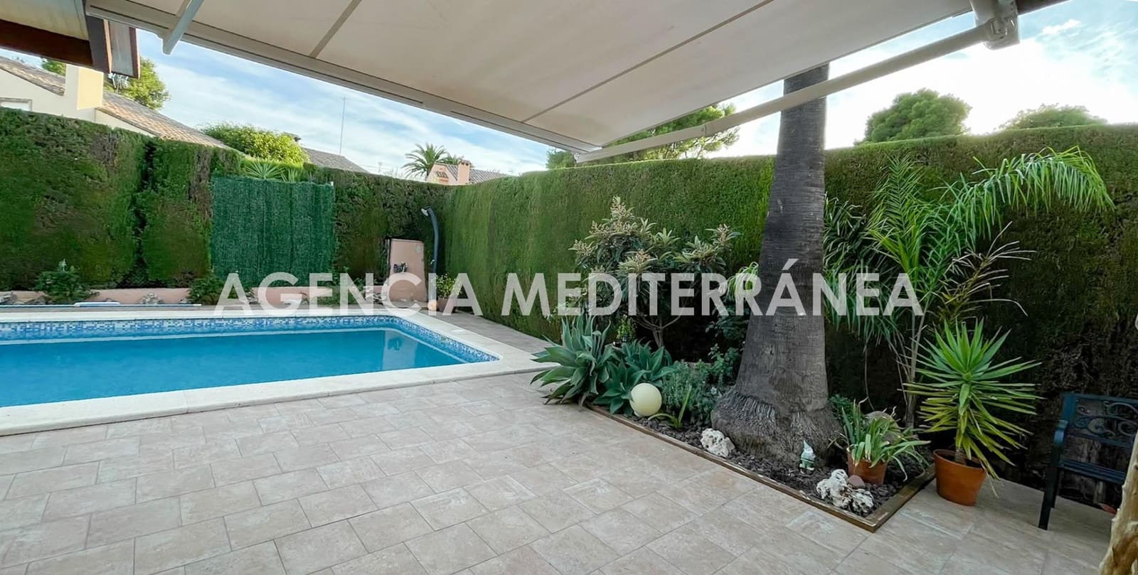 5 soveværelse Villa til salg i La Canada med swimmingpool garage - € 700.000 (Ref: 10165141)