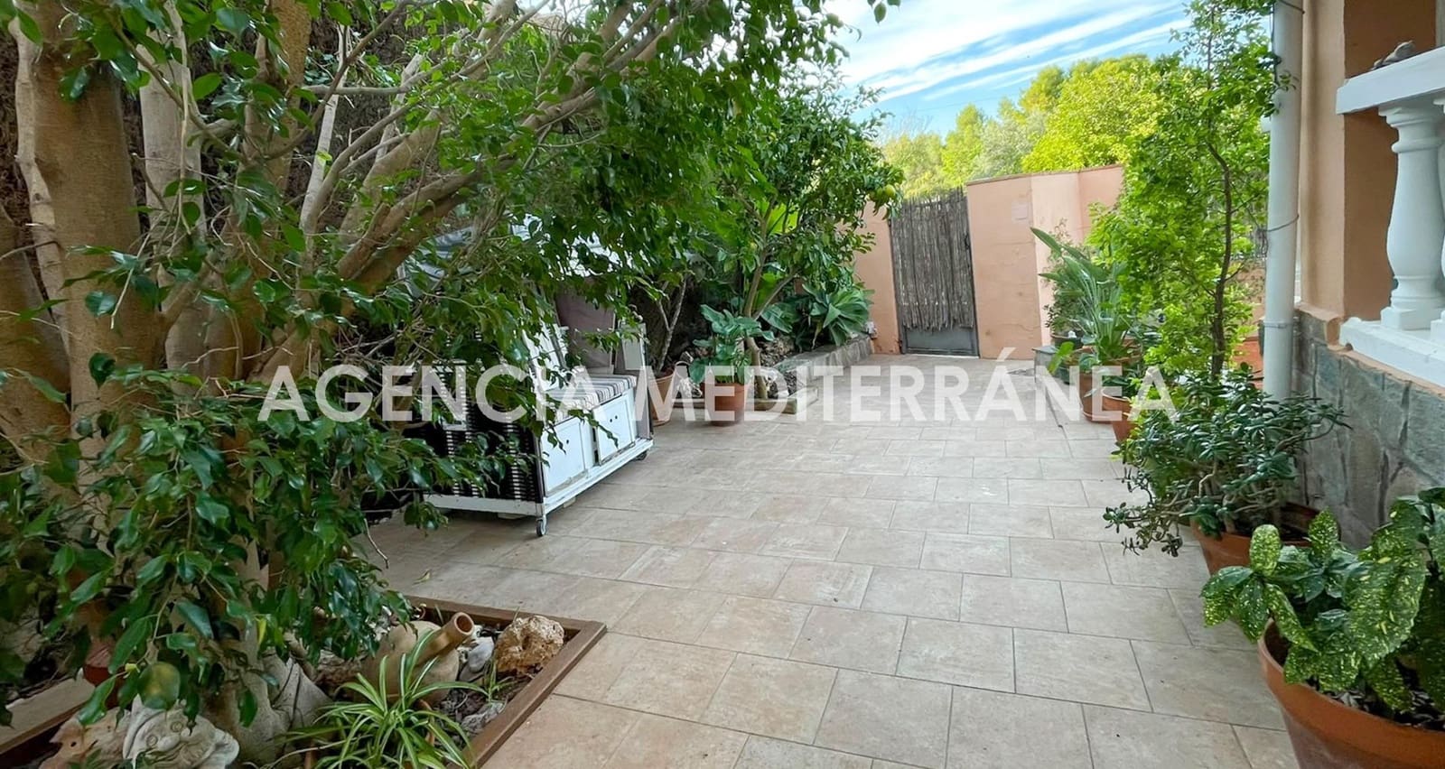 5 soveværelse Villa til salg i La Canada med swimmingpool garage - € 700.000 (Ref: 10165141)