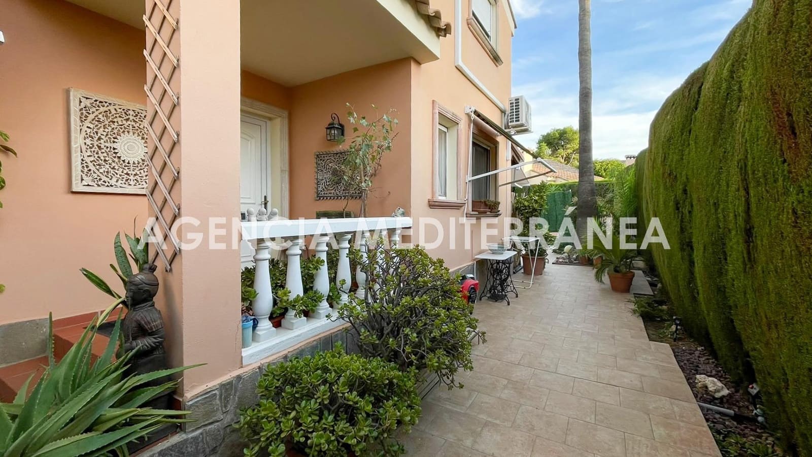 5 soveværelse Villa til salg i La Canada med swimmingpool garage - € 700.000 (Ref: 10165141)