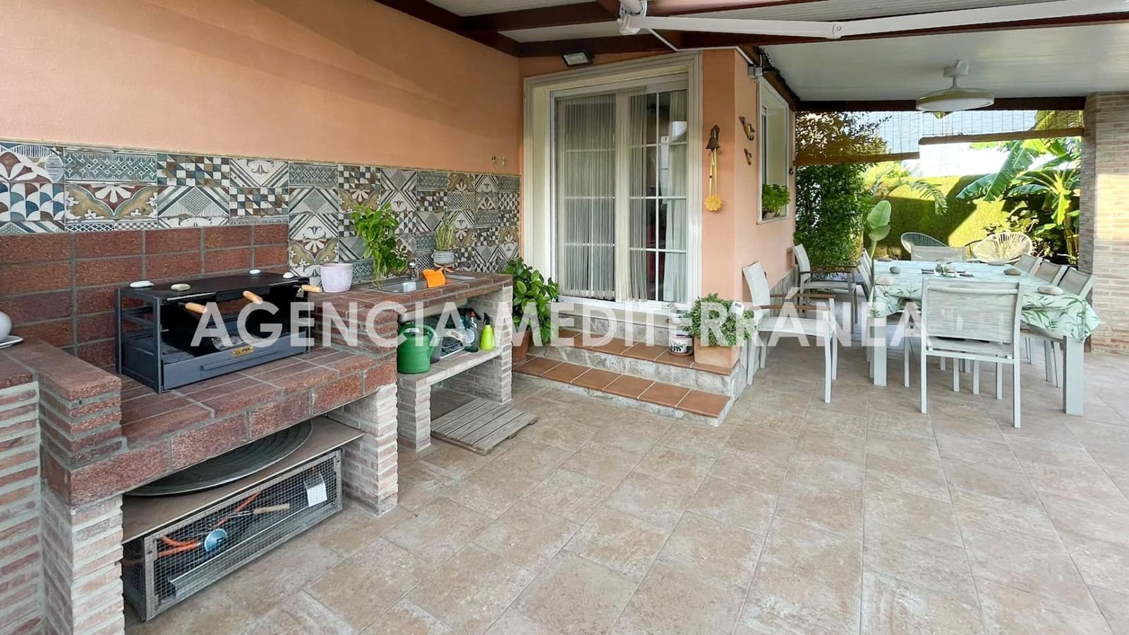 5 soveværelse Villa til salg i La Canada med swimmingpool garage - € 700.000 (Ref: 10165141)
