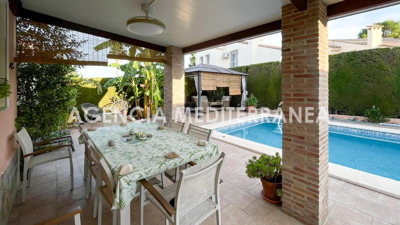 5 soveværelse Villa til salg i La Canada med swimmingpool garage - € 700.000 (Ref: 10165141)