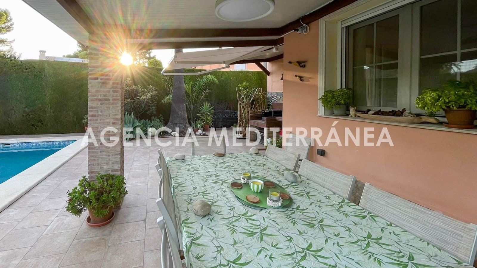 5 soveværelse Villa til salg i La Canada med swimmingpool garage - € 700.000 (Ref: 10165141)