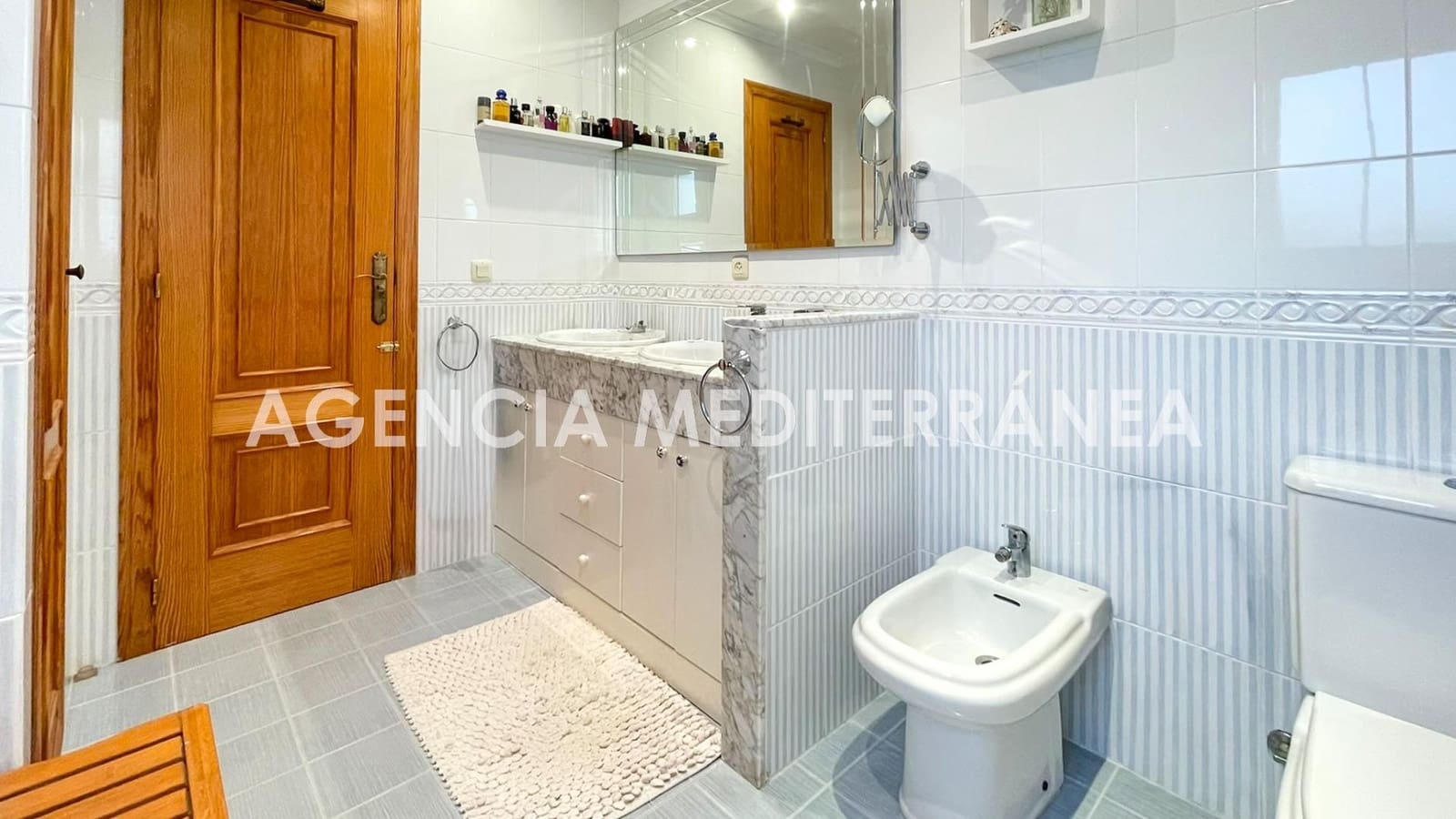 5 soveværelse Villa til salg i La Canada med swimmingpool garage - € 700.000 (Ref: 10165141)