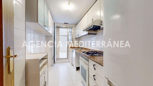 3 soverom Leilighet til salgs i Russafa, Valencia by med garasje - € 399 000 (Ref: 10166789)