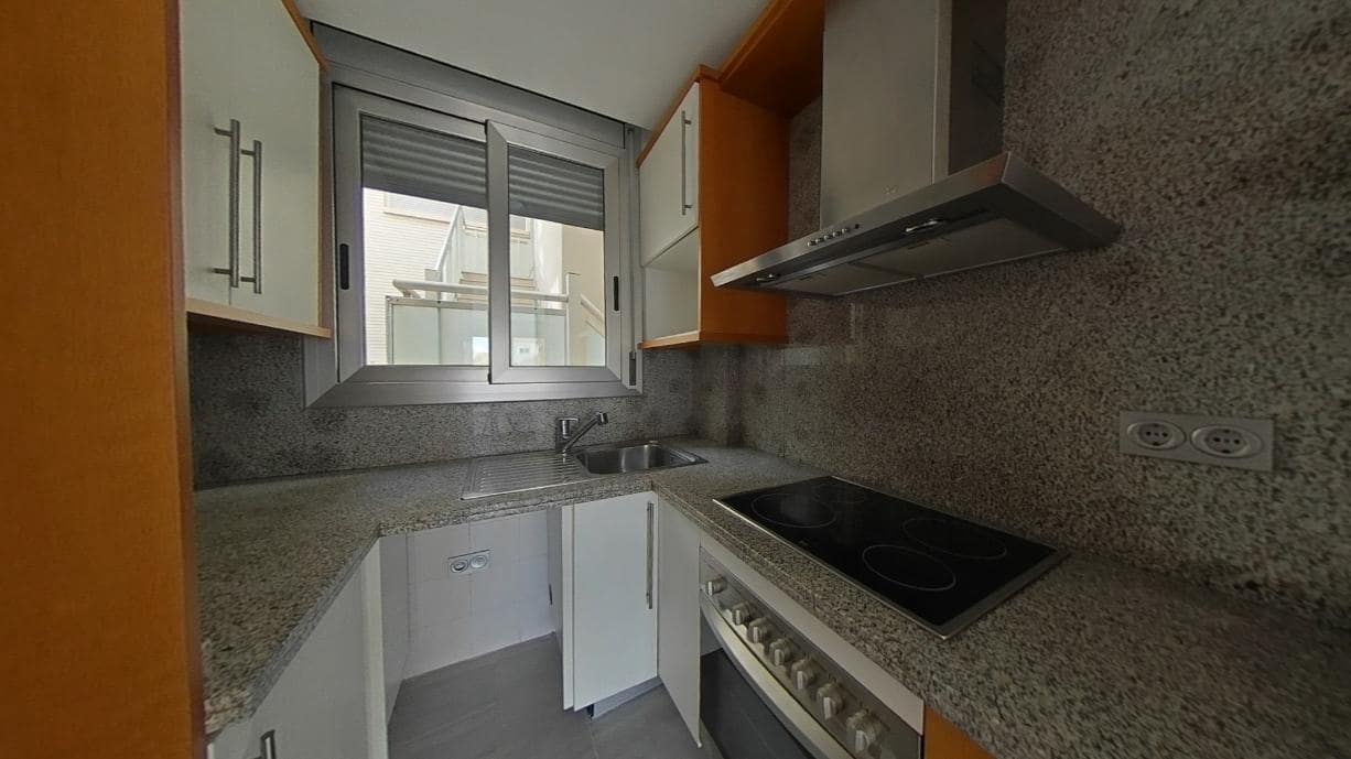 2 soverom Leilighet til salgs i Denia med svømmebasseng garasje - € 240 000 (Ref: 10168552)