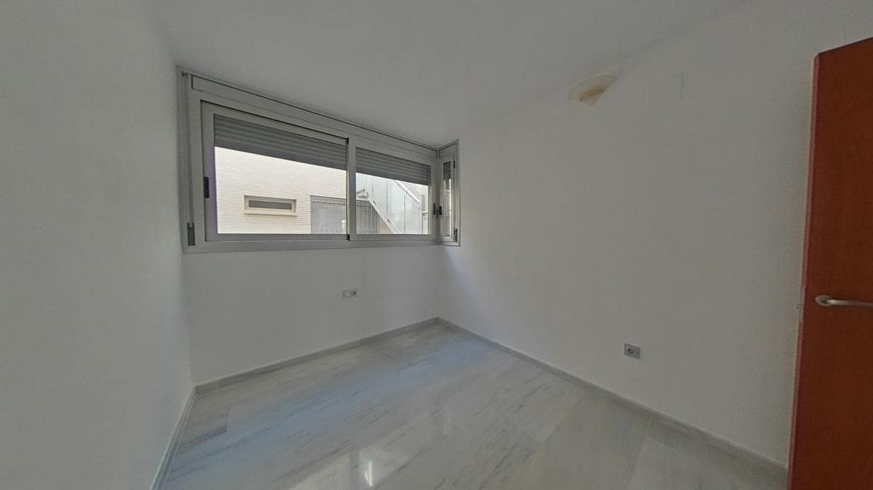 2 soverom Leilighet til salgs i Denia med svømmebasseng garasje - € 240 000 (Ref: 10168552)