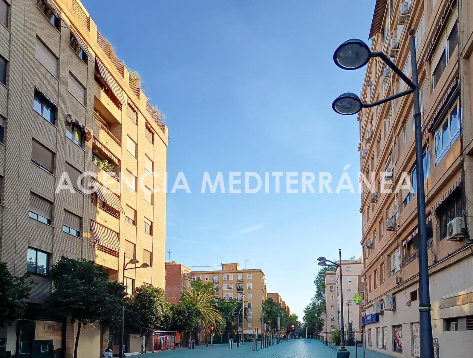 Piso de 3 habitaciones en València ciudad en venta - 410.000 € (Ref: 10171830)