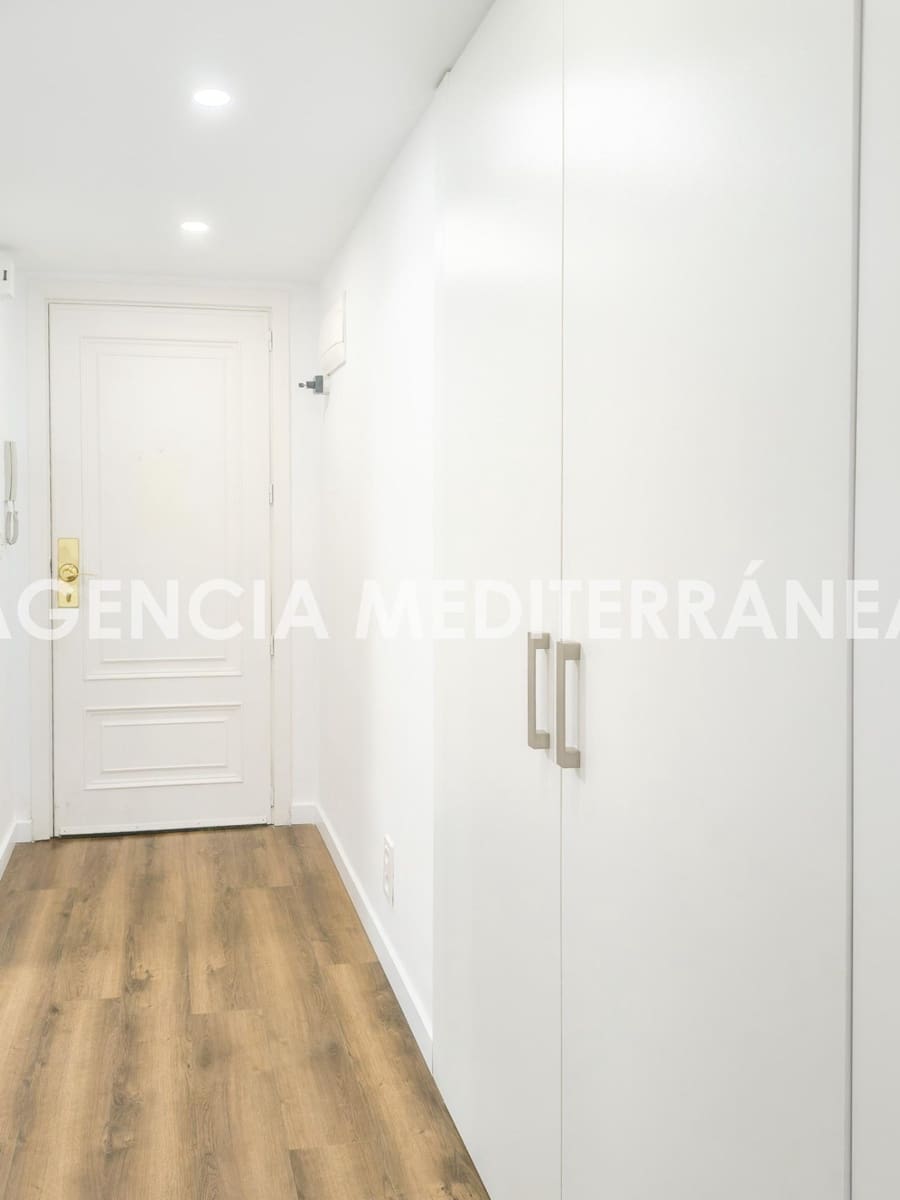 Apartamento de 1 habitación en València ciudad en venta con garaje - 298.000 € (Ref: 10171834)