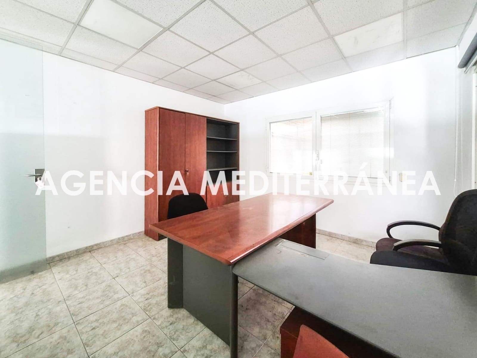 Företag att hyra i Beniparrell - 2 400 € (Ref: 10177308)
