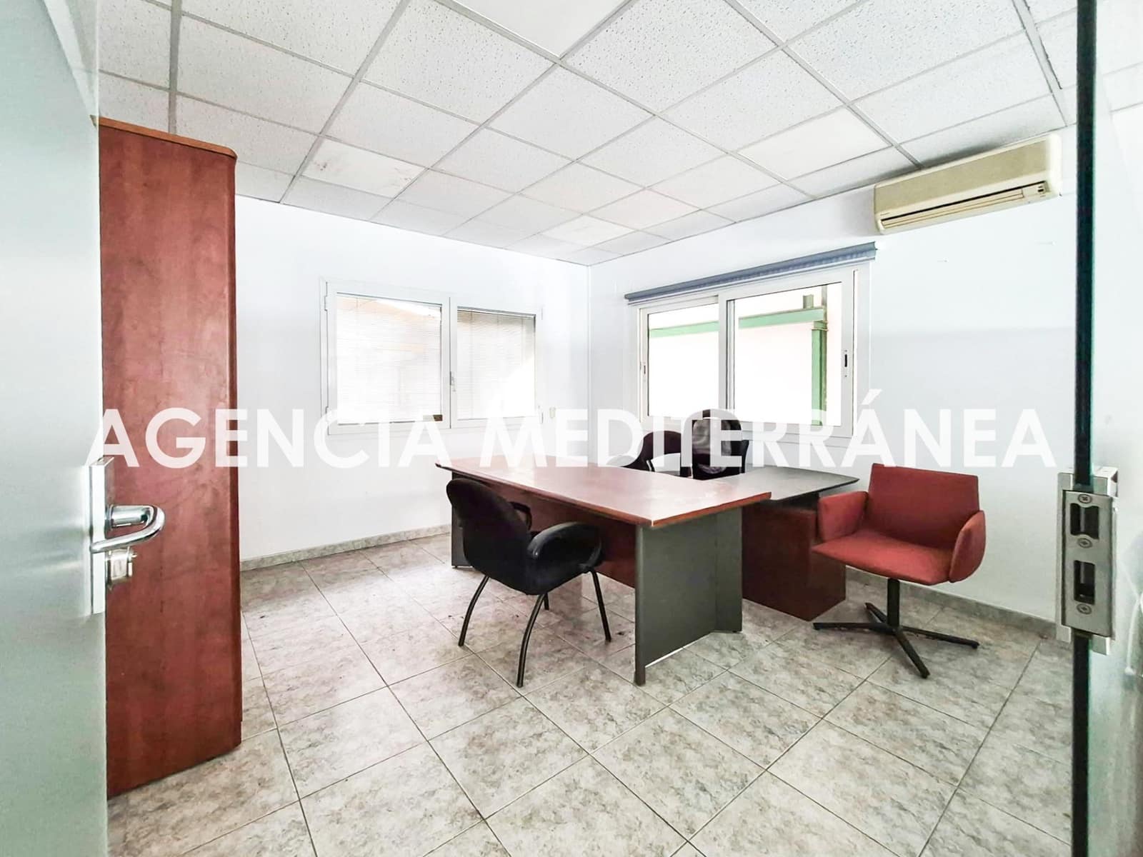 Företag att hyra i Beniparrell - 2 400 € (Ref: 10177308)
