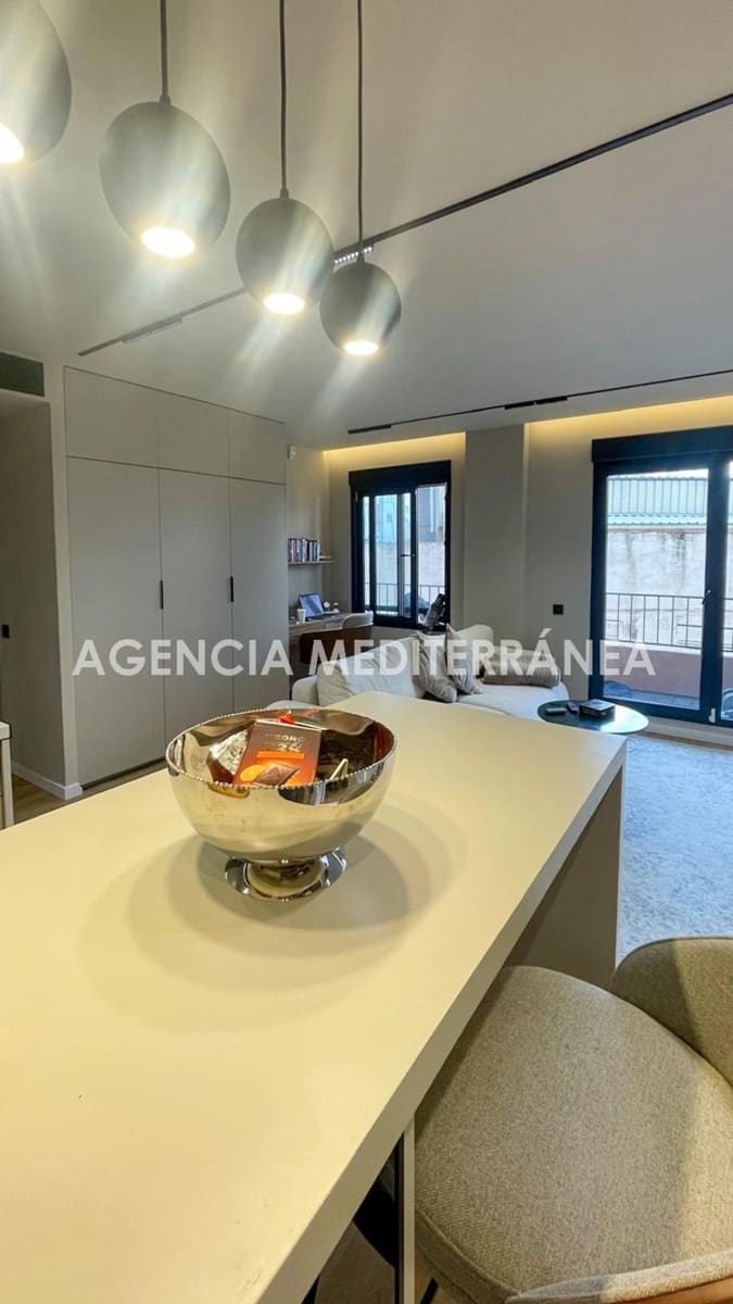 1 makuuhuone Huoneisto myytävänä paikassa Valencia kaupunki - 595 000 € (Ref: 10177309)