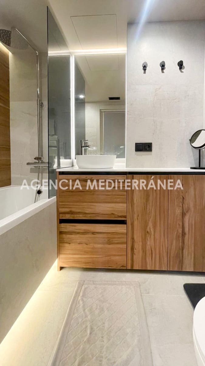 1 makuuhuone Huoneisto myytävänä paikassa Valencia kaupunki - 595 000 € (Ref: 10177309)