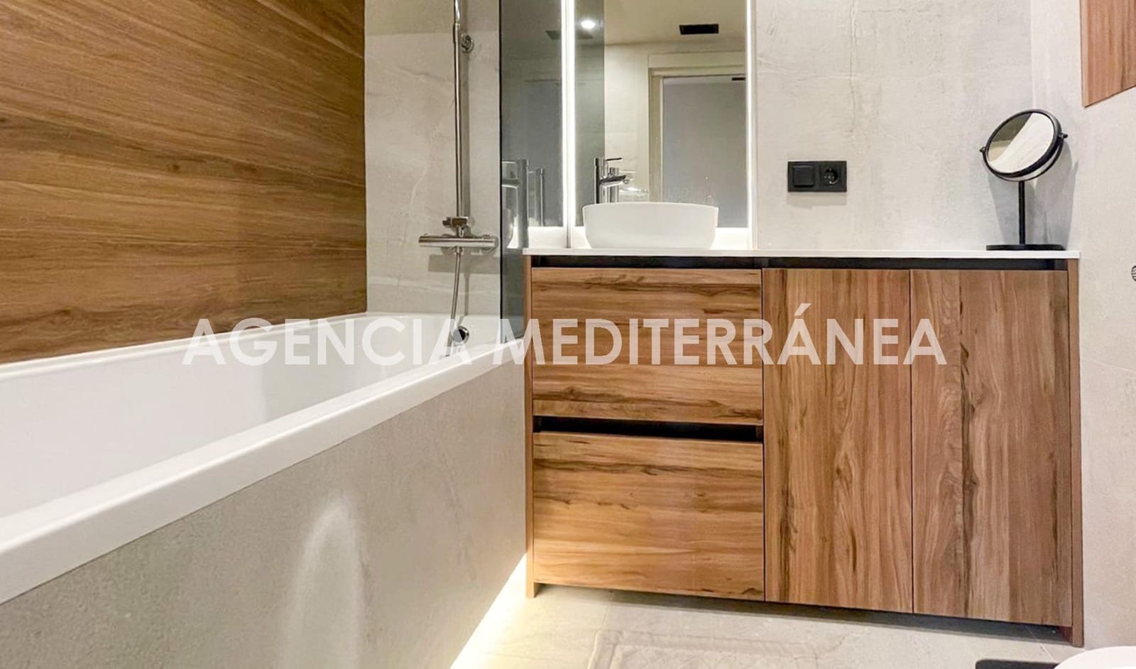 1 makuuhuone Huoneisto myytävänä paikassa Valencia kaupunki - 595 000 € (Ref: 10177309)