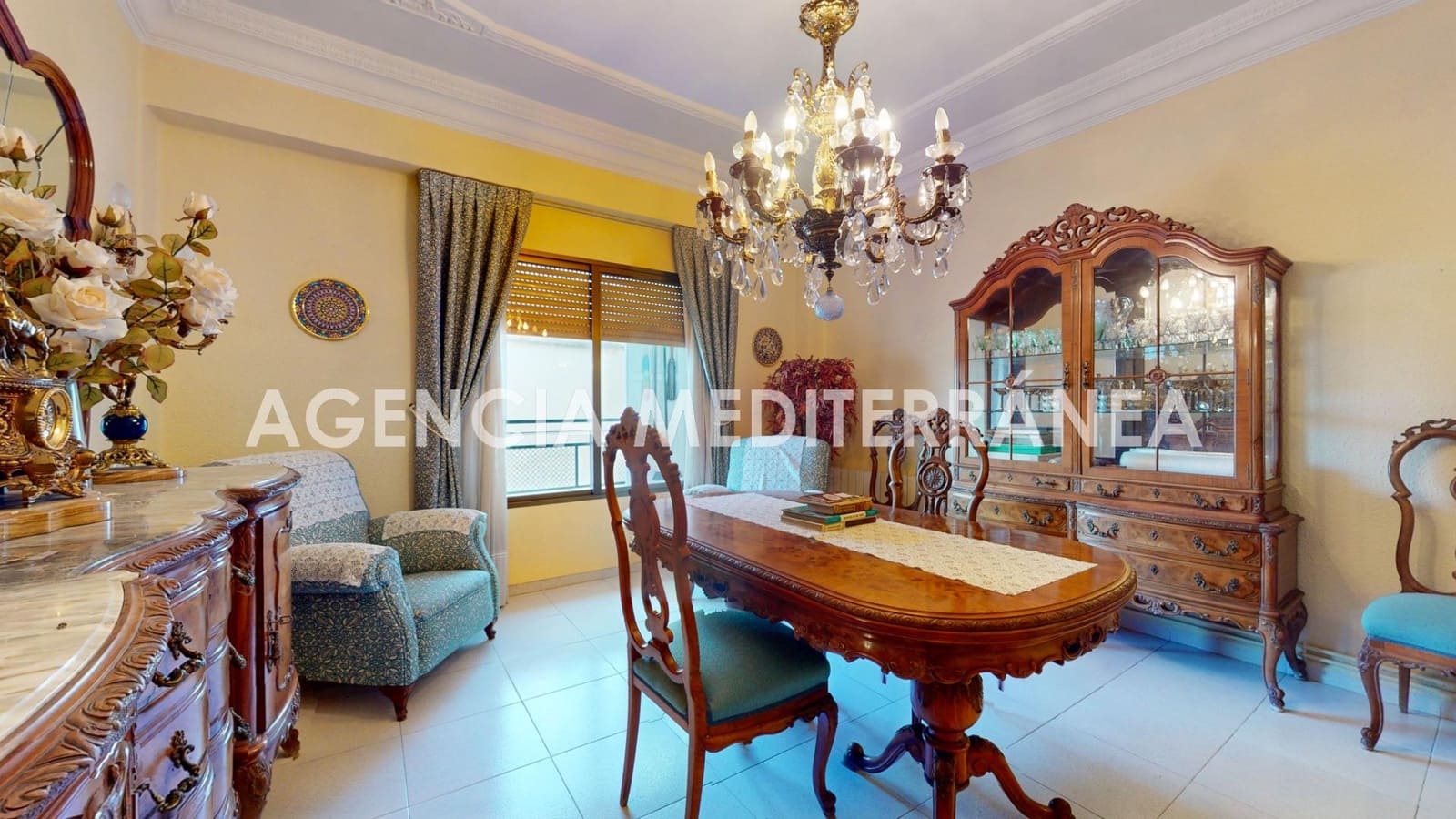 5 slaapkamer Flat te koop in Valencia stad - € 485.000 (Ref: 10183023)