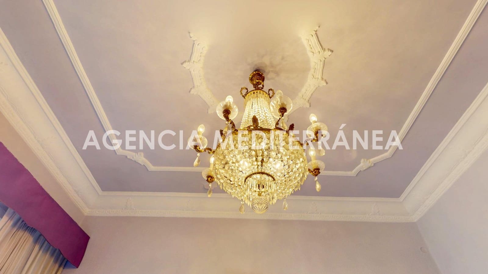 5 slaapkamer Flat te koop in Valencia stad - € 485.000 (Ref: 10183023)