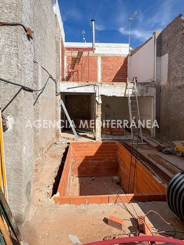Casa de 4 habitaciones en Rafelbunyol en venta con piscina garaje - 260.000 € (Ref: 10183024)