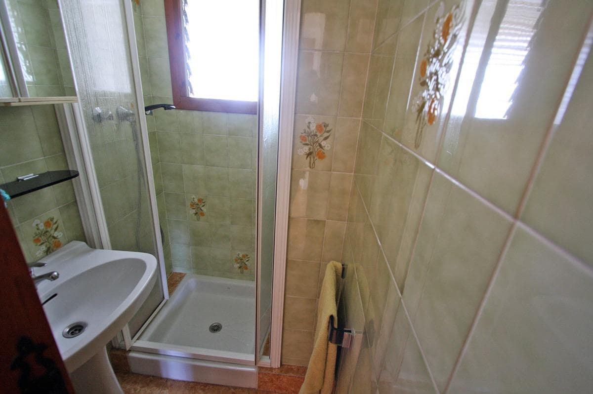 6 makuuhuone Huvila myytävänä paikassa Denia mukana 
autotalli - 532 000 € (Ref: 8173046)