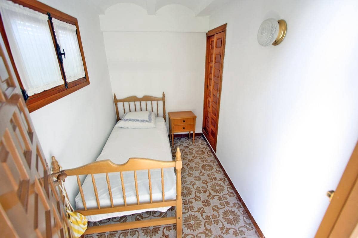 6 makuuhuone Huvila myytävänä paikassa Denia mukana 
autotalli - 532 000 € (Ref: 8173046)