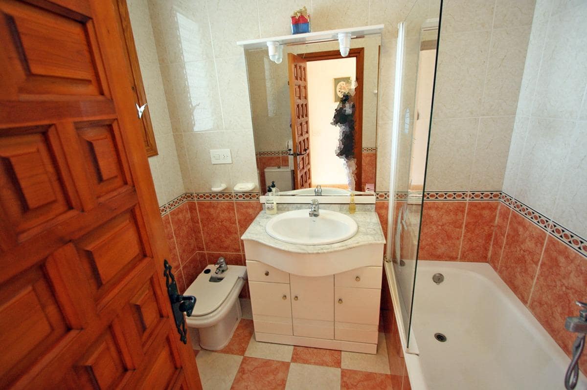 6 makuuhuone Huvila myytävänä paikassa Denia mukana 
autotalli - 532 000 € (Ref: 8173046)