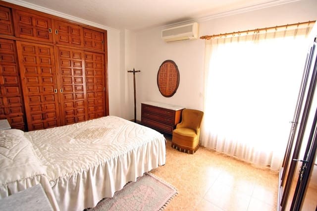 6 makuuhuone Huvila myytävänä paikassa Dénia mukana 
autotalli - 532 000 € (Ref: 8173046)